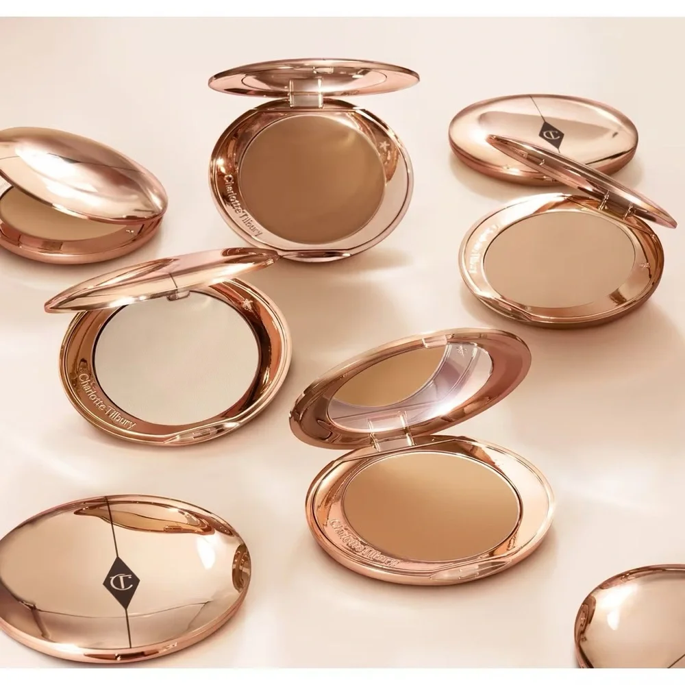 ‘Tan’ Charlotte Tilbury Airbrush Flawless Finish Setting Powder - Picture 5 of 7